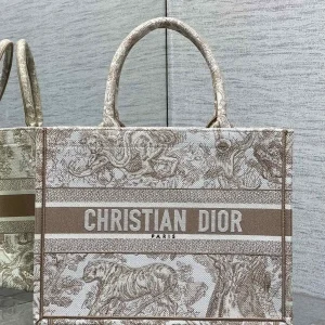 Dior Tiger Jungle Embroidered Tote Bag image 1