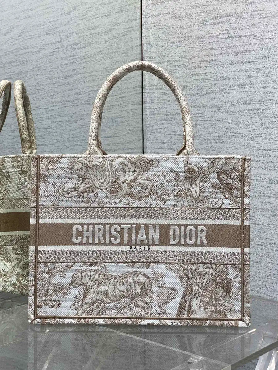 Dior Tiger Jungle Embroidered Tote Bag image 1