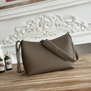 Hermès Berlingot Crossbody Bag image 1