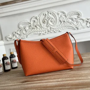 Hermès Berlingot Crossbody Bag image 1