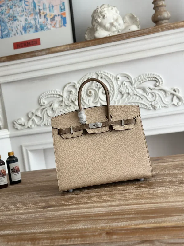 Hermès Top Handle Bag image 1