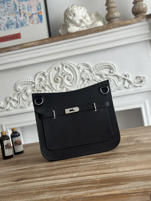 Hermès Black Crossbody Bag image 1