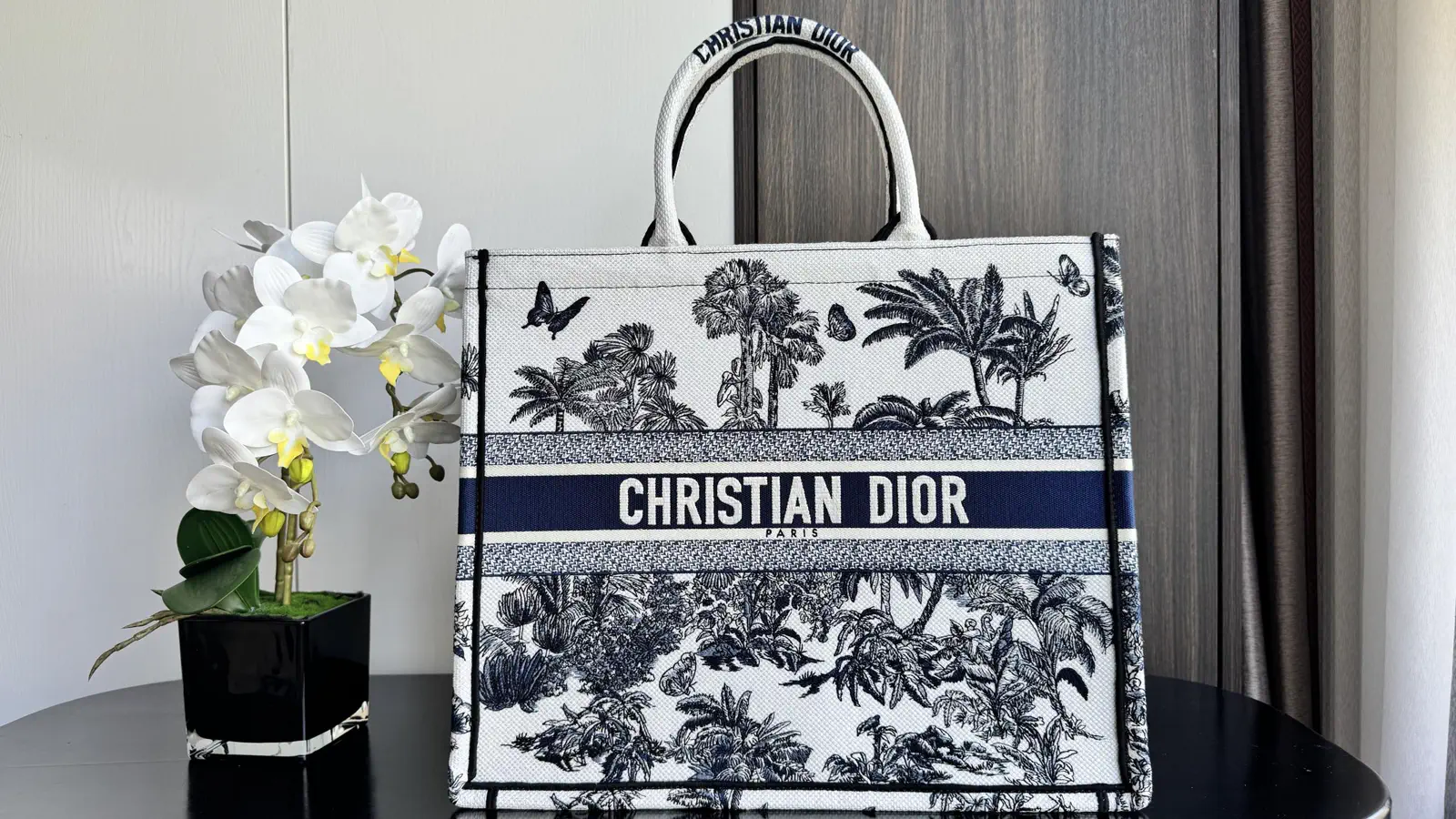 Dior Book Tote image 1
