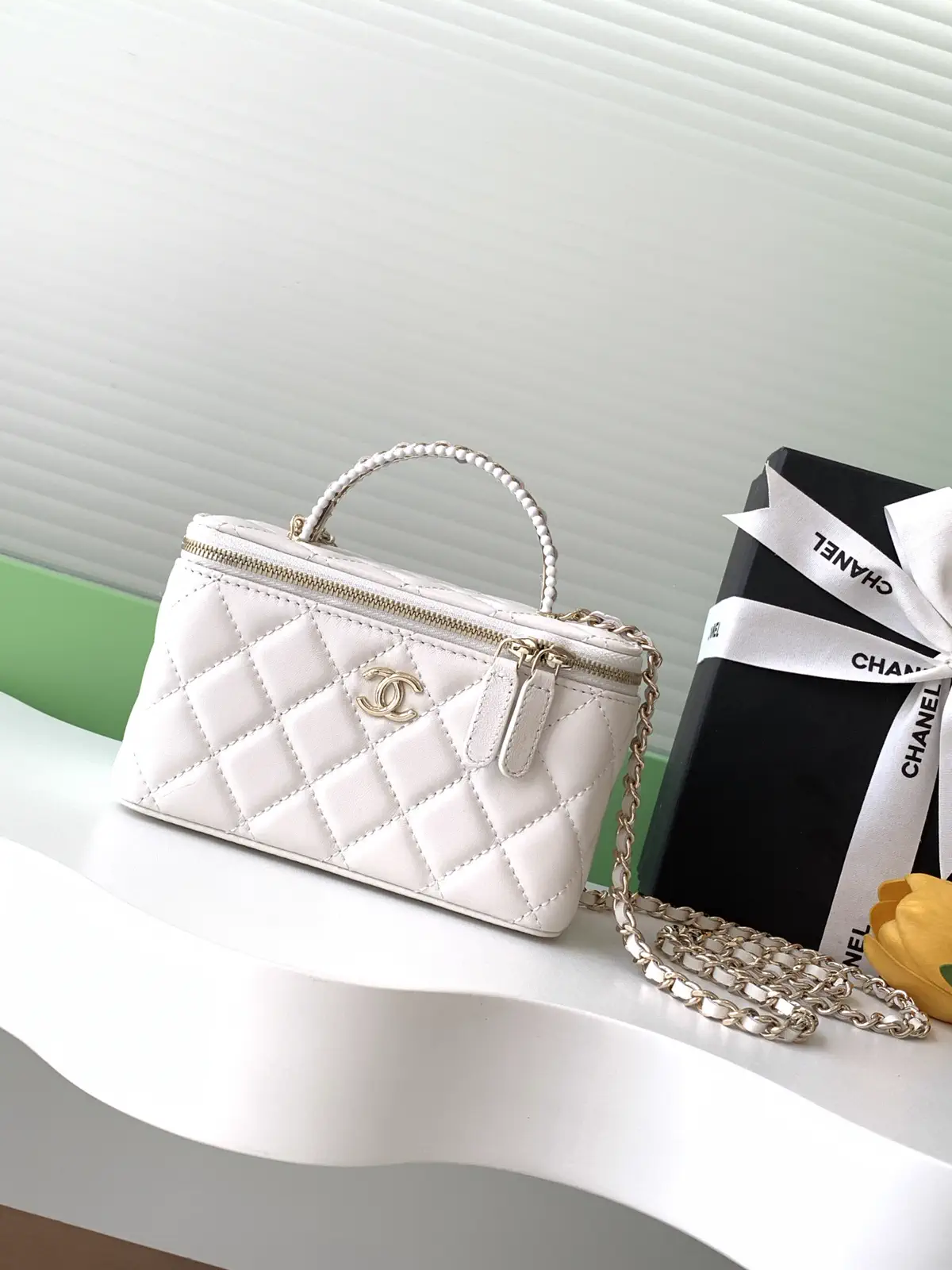 Chanel White Quilted Vanity Bag with Pearl Handle image 1