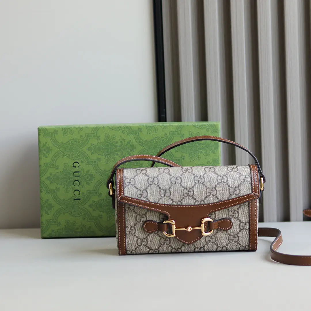 Gucci Horsebit 1955 Monogram Crossbody Bag image 1