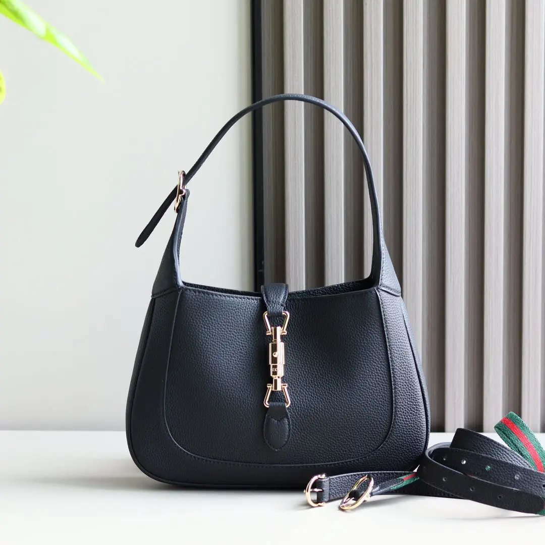 Gucci Leather Shoulder Bag image 1
