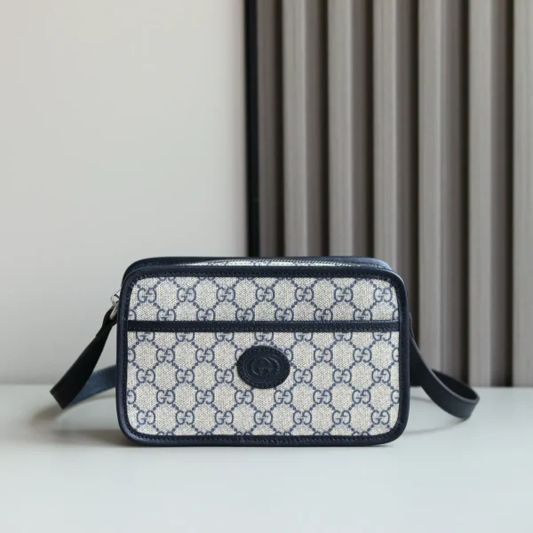 Gucci GG Supreme Crossbody Bag image 1