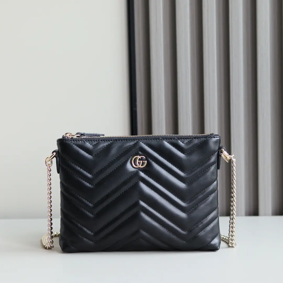 Gucci Quilted Chain Crossbody Bag image 1