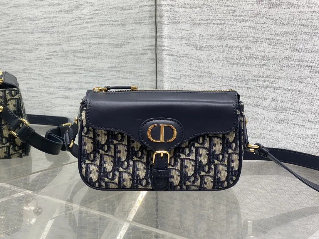 Dior 30 Montaigne Pocket Monogram Crossbody Bag image 1