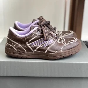 Balenciaga Hamptons Worn-Out Sneakers image 1