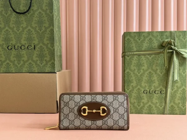 Gucci Horsebit 1955 Zip Around Wallet image 1