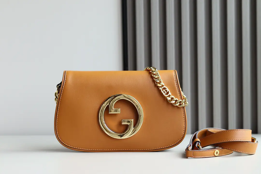 Gucci Blondie Small Shoulder Bag image 1