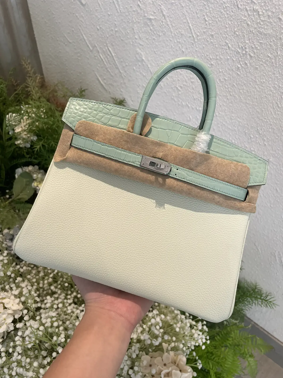 Hermès Top Handle Bag image 1
