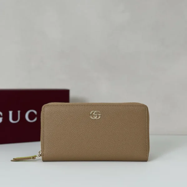 Gucci GG Logo Zip Around Wallet image 1