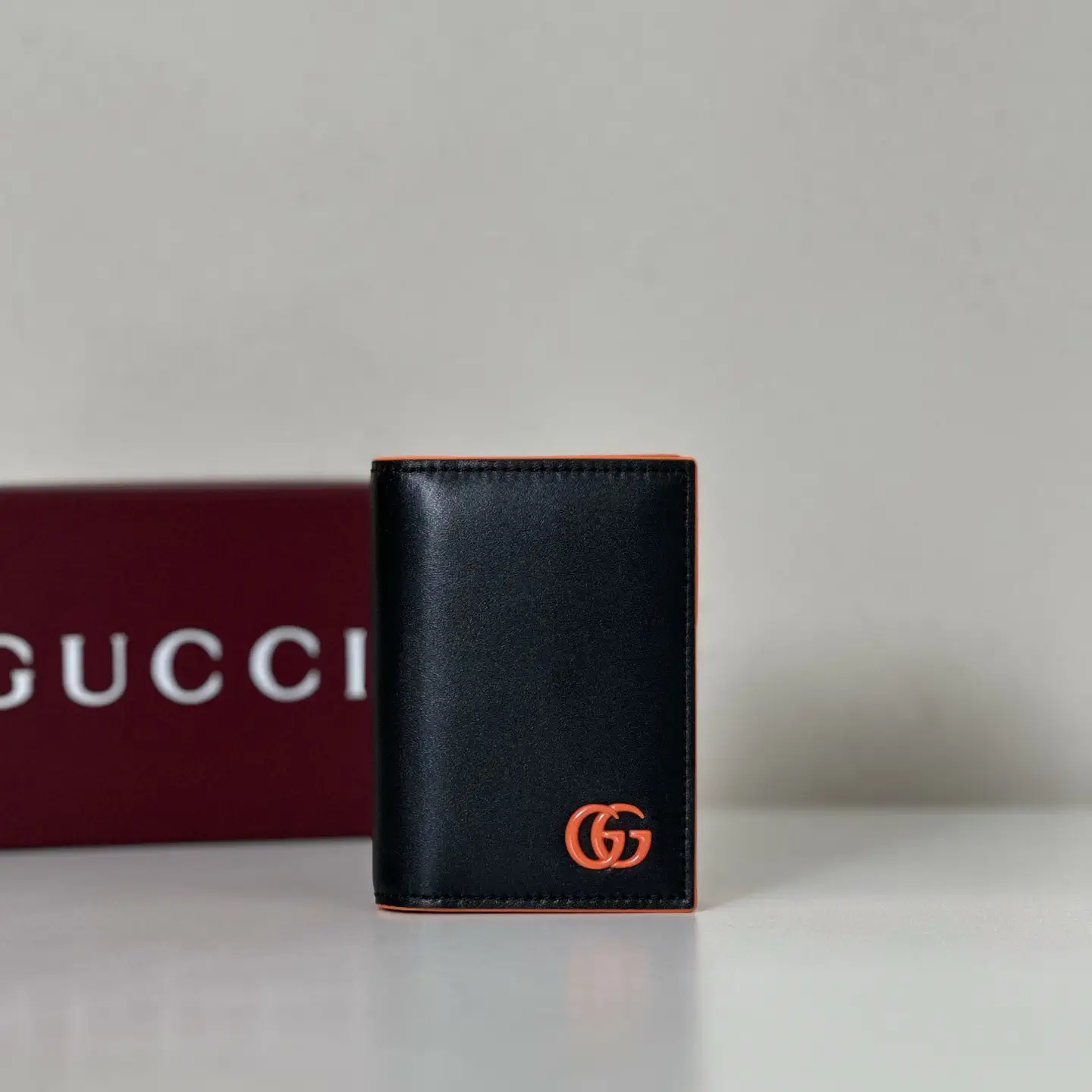 Gucci Card Holder with Orange GG Logo image 1