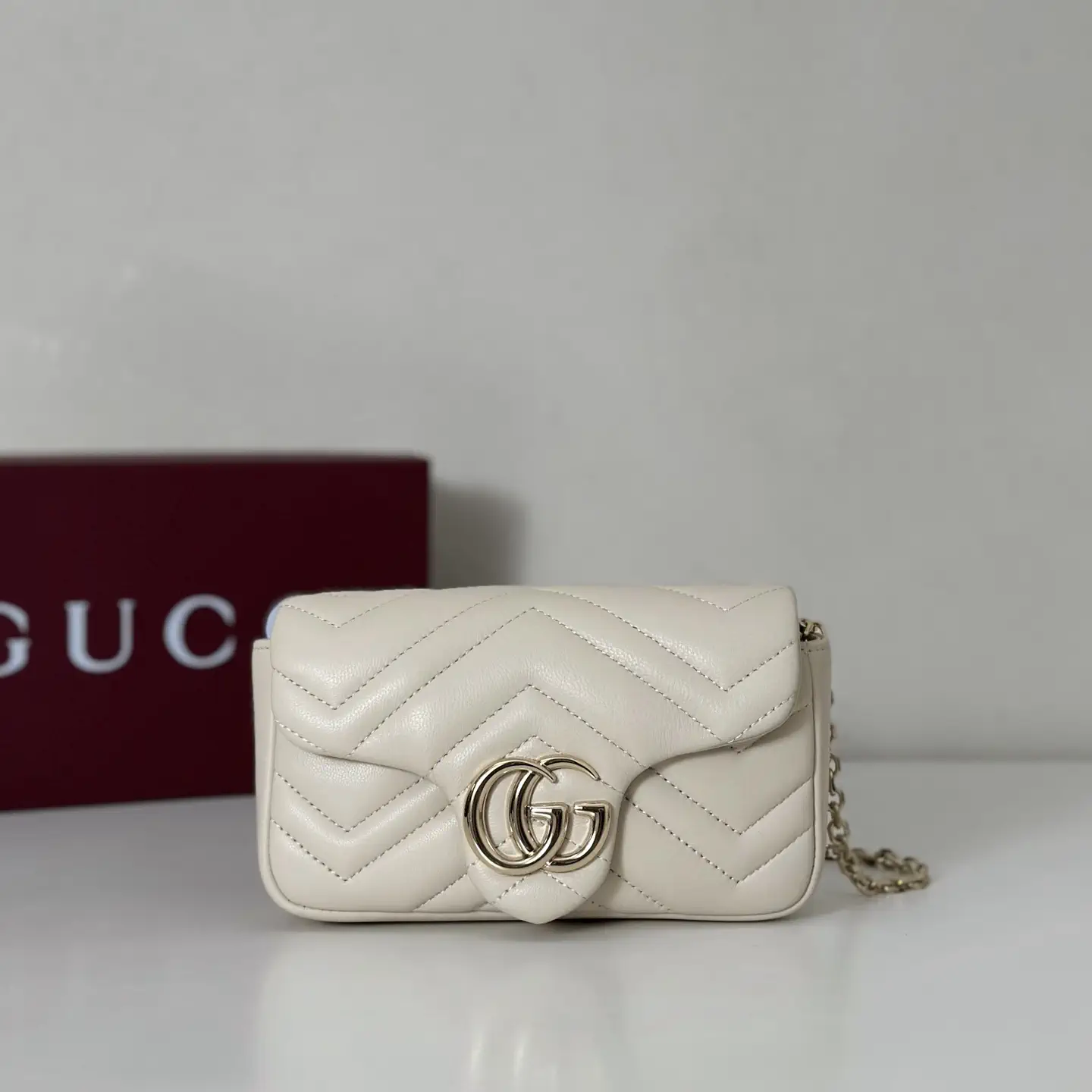 Gucci Quilted Chain Crossbody Bag image 1