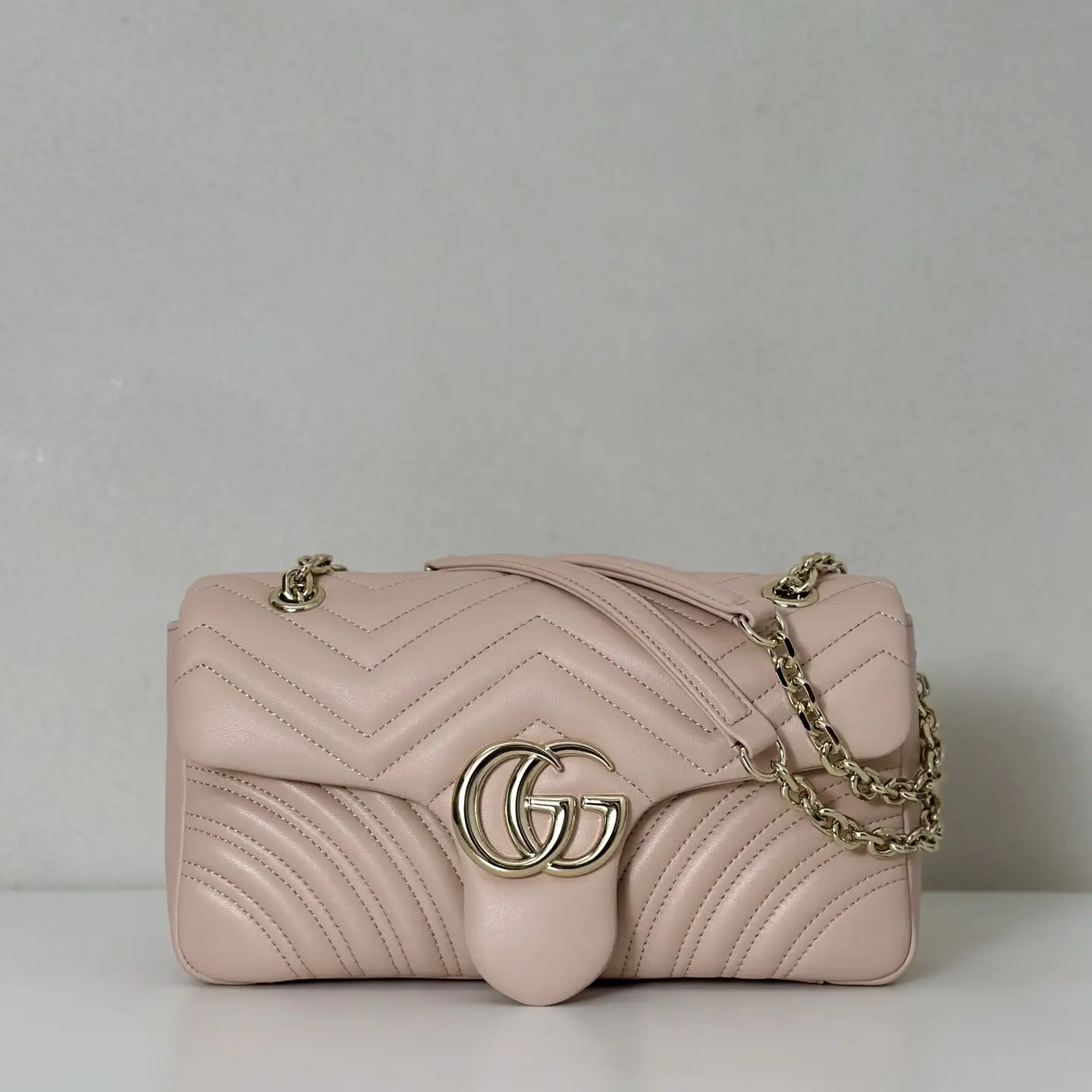 Gucci Quilted Chain Shoulder Bag image 1