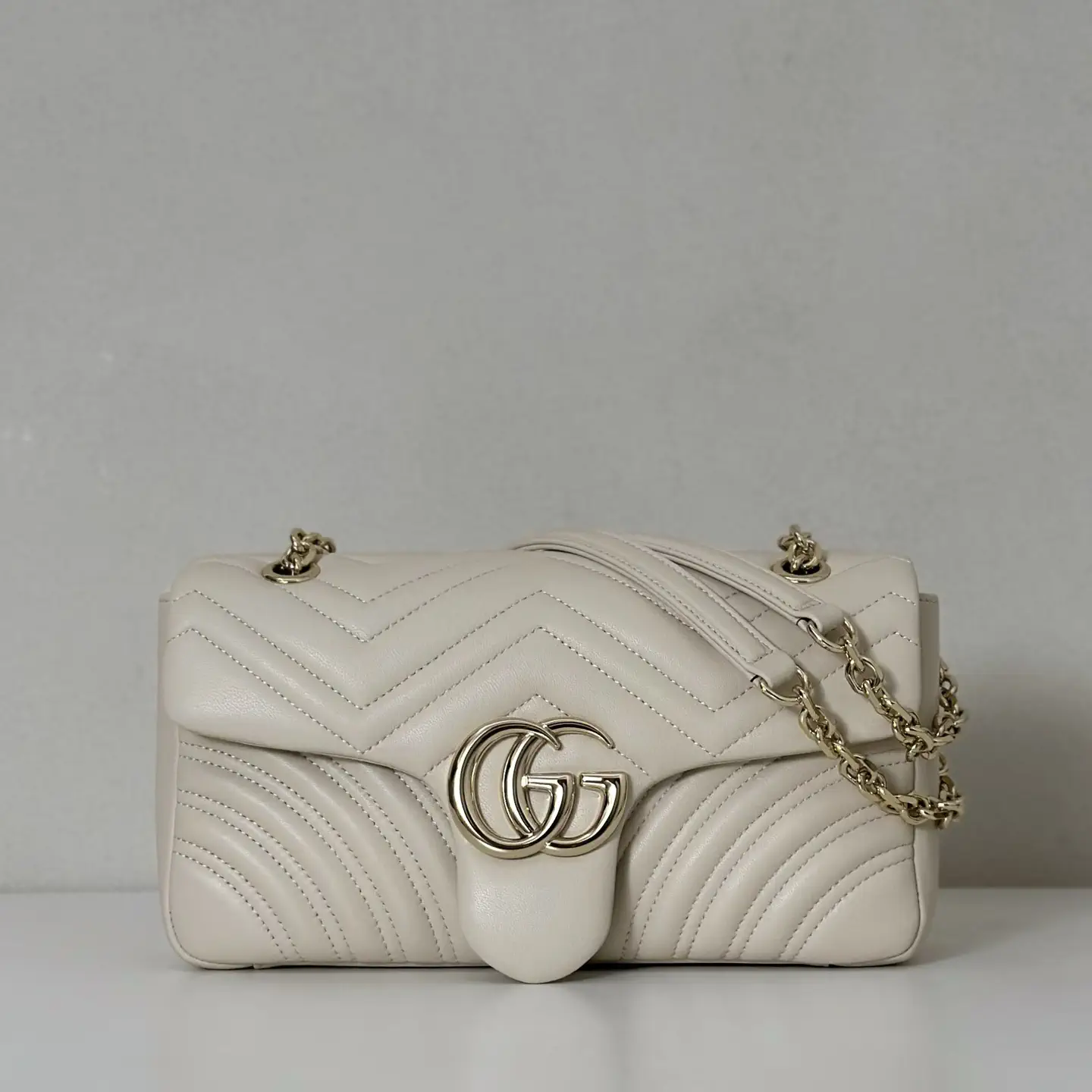 Gucci Quilted Chain Shoulder Bag image 1