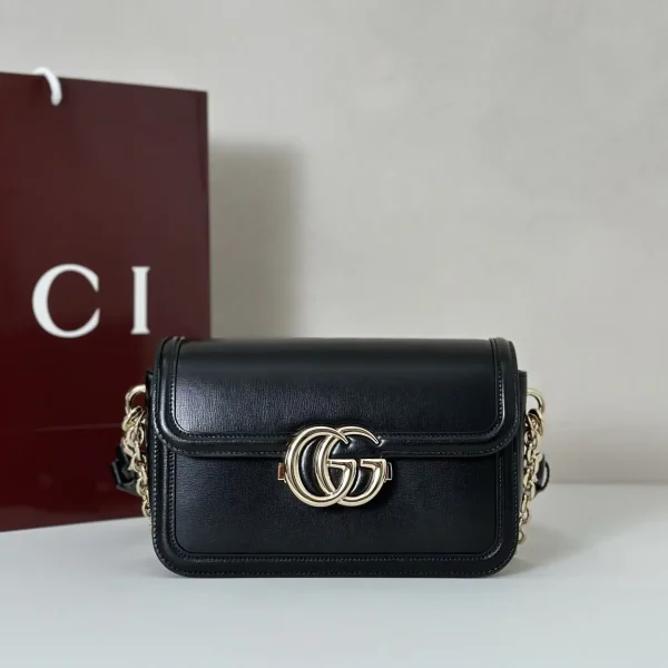 Gucci Black Leather Chain Shoulder Bag image 1