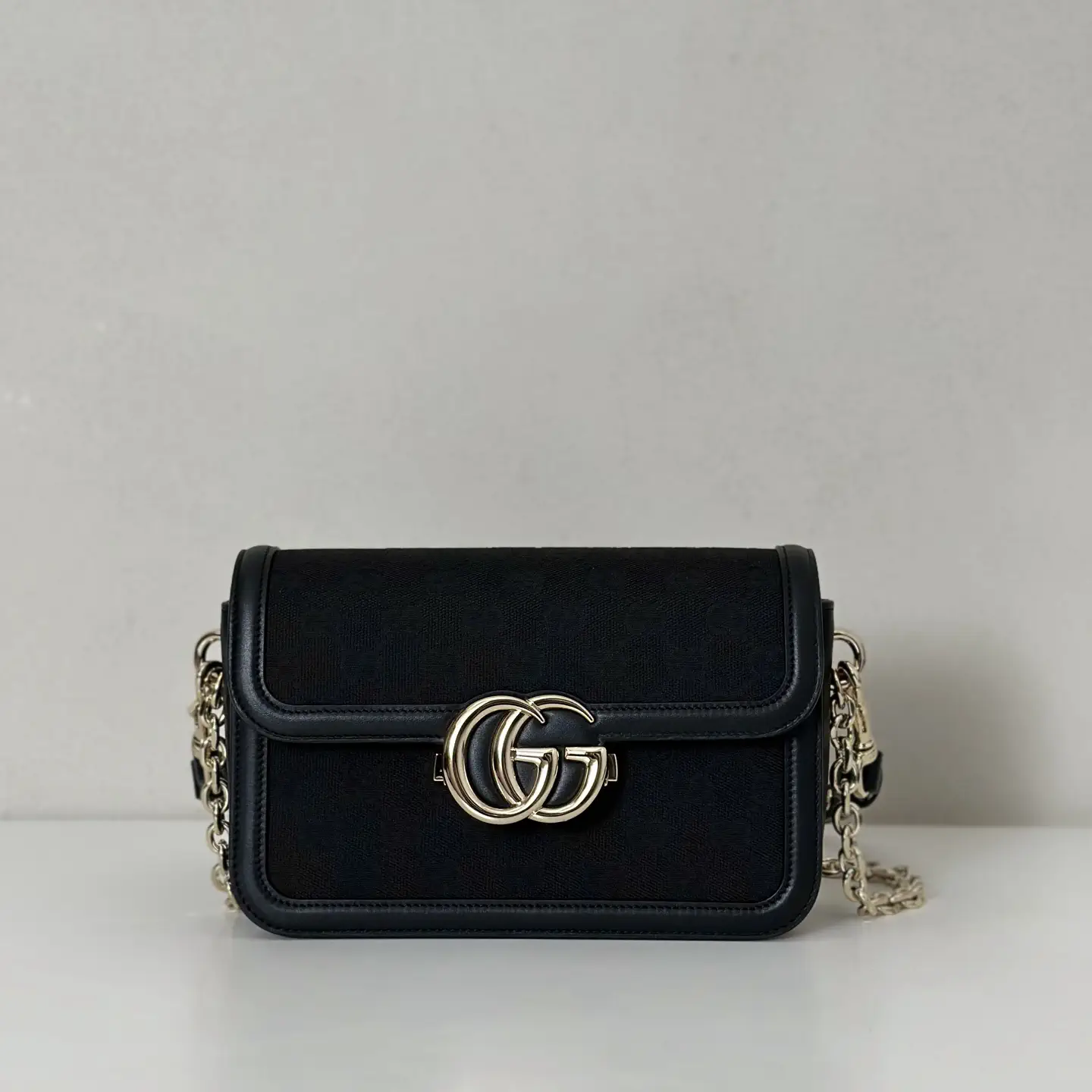 Gucci Monogram Canvas Chain Shoulder Bag image 1