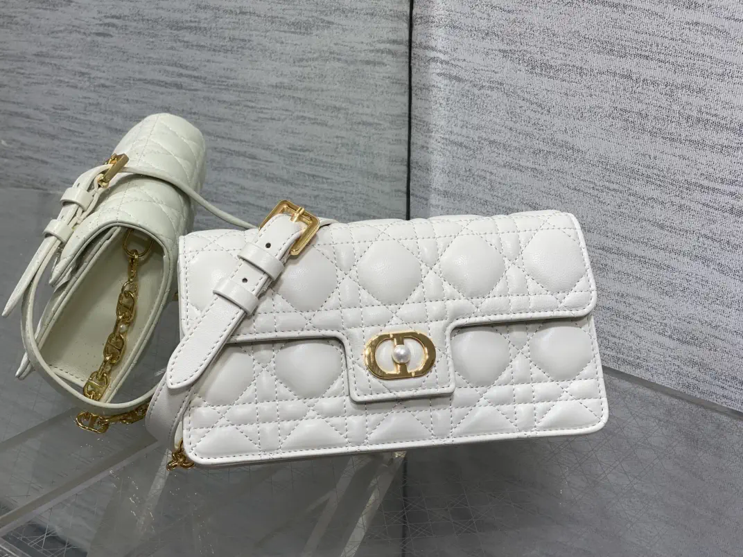 Dior White Quilted Pearl Chain Shoulder Bag image 1
