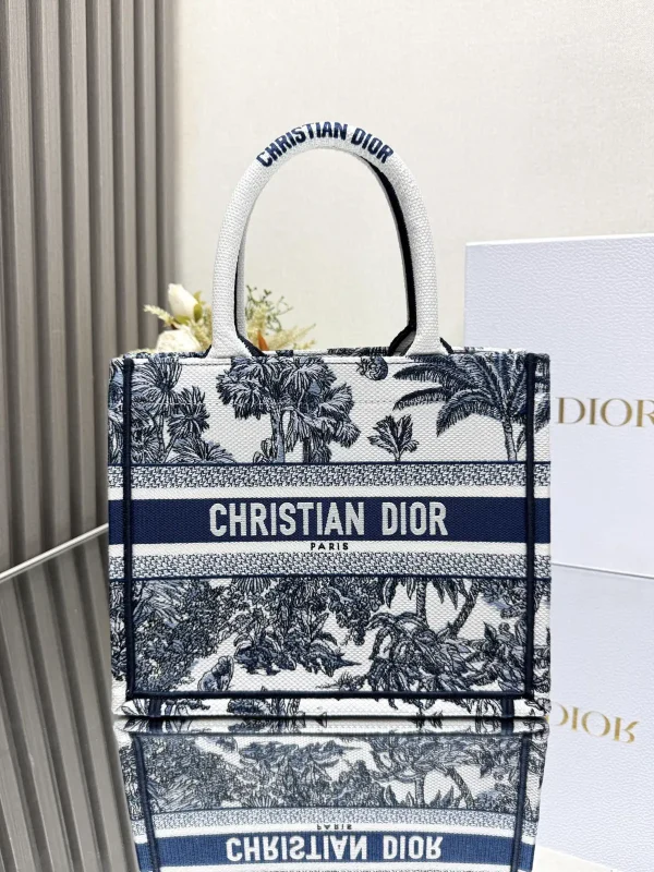 Dior Palm Tree Print Tote Bag image 1