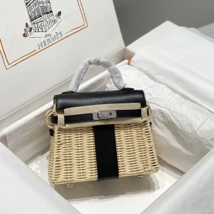 Hermès Woven Picnic Top Handle Bag image 1