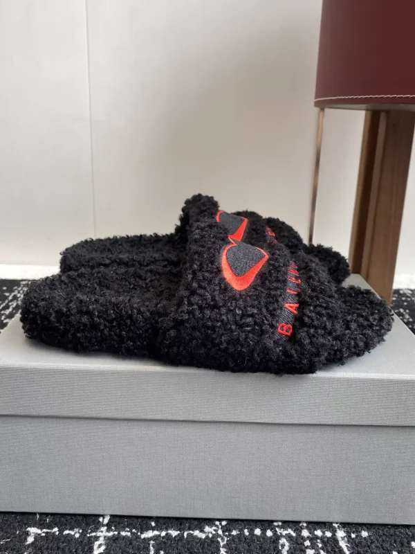 Balenciaga Fuzzy Slide Slippers image 1