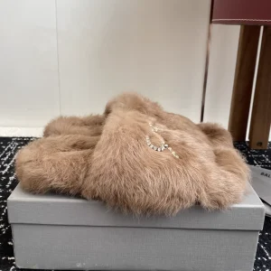 Balenciaga 25ss Fall Winter Fur Slippers with Rhinestone Bow image 1