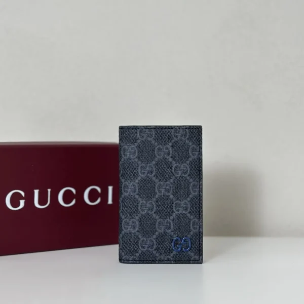 Gucci Monogram Card Holder image 1