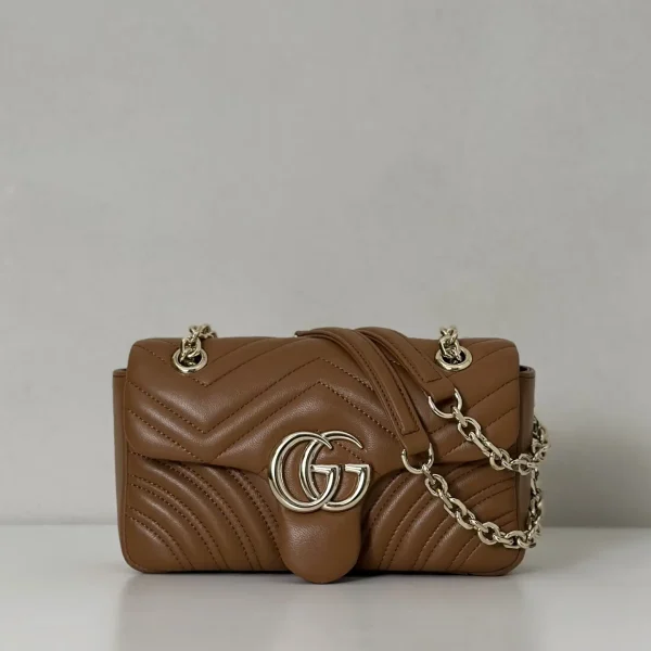 Gucci Quilted Chain Shoulder Bag image 1
