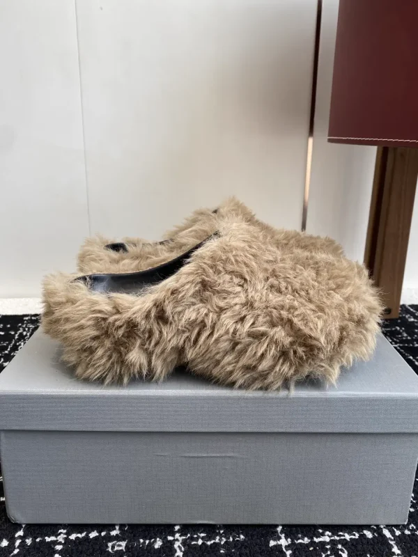 Balenciaga 25ss Fall Winter Thick Sole Wool Slippers image 1