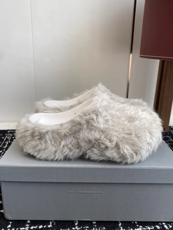 Balenciaga 25ss Fall Winter Thick Sole Wool Mule Slippers image 1