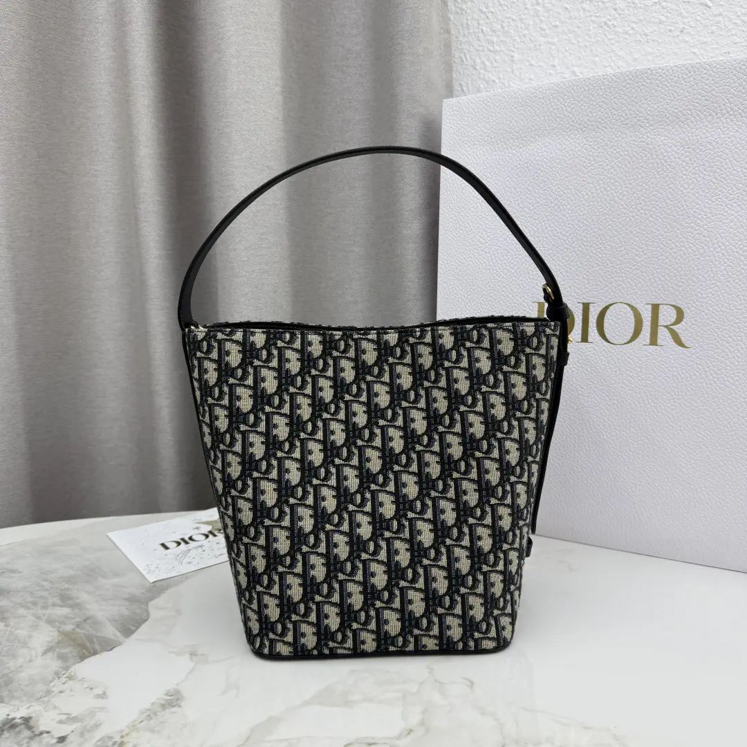 Dior Oblique Print Small Bucket Bag image 1
