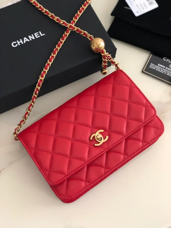 Chanel Red Quilted Chain Shoulder Bag image 1
