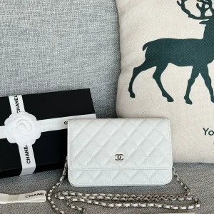 Chanel White Quilted Wallet on Chain image 1