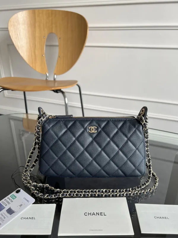 Chanel Quilted Chain Shoulder Bag image 1