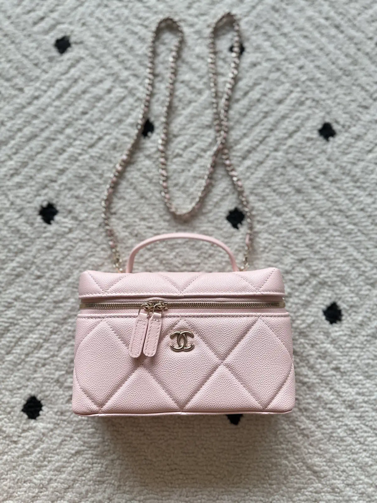 Chanel Pink Quilted Vanity Bag with Chain Strap image 1
