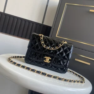 Chanel Black Quilted Patent Leather Double Pocket Chain Bag image 1