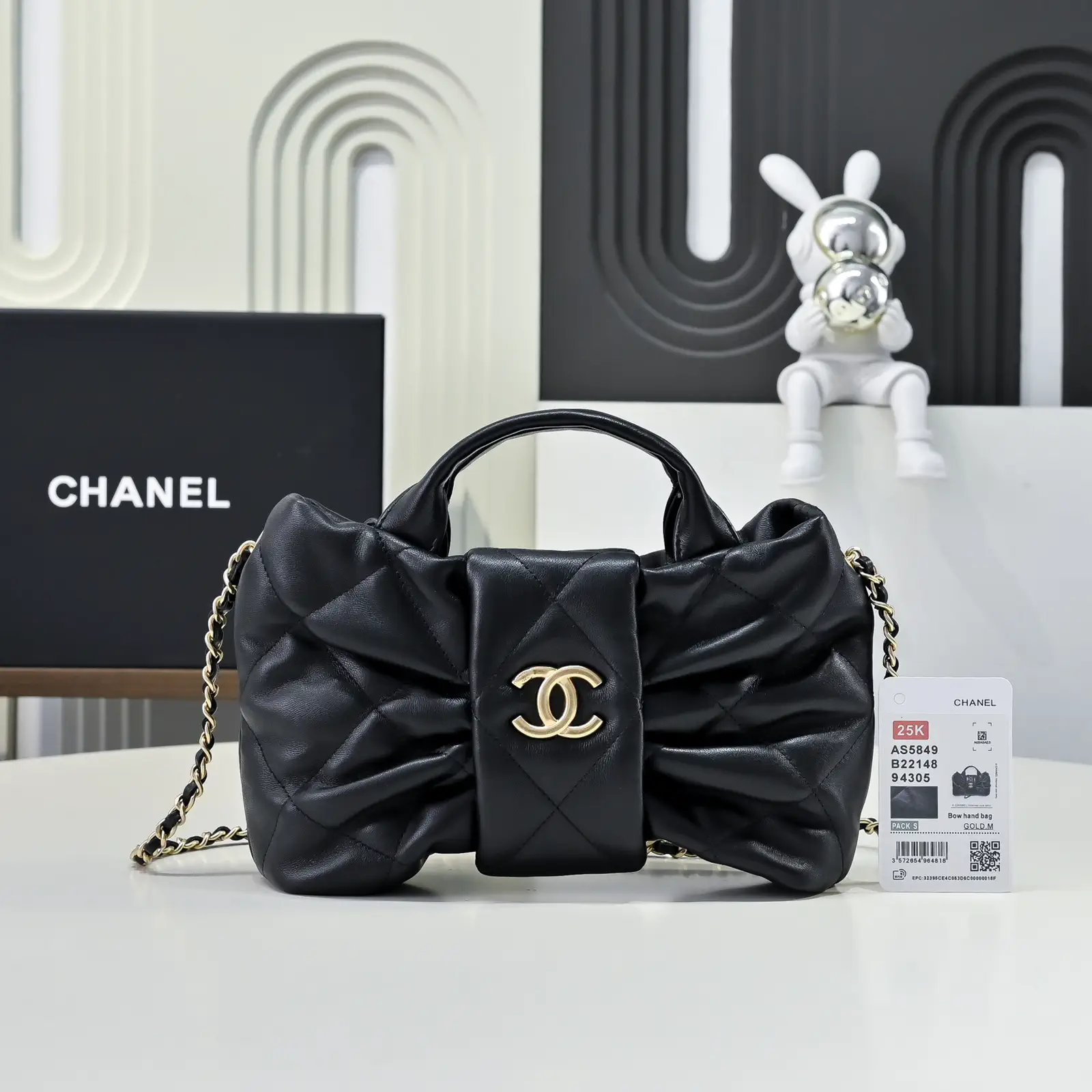 Chanel Black Quilted Bow Top Handle Bag image 1