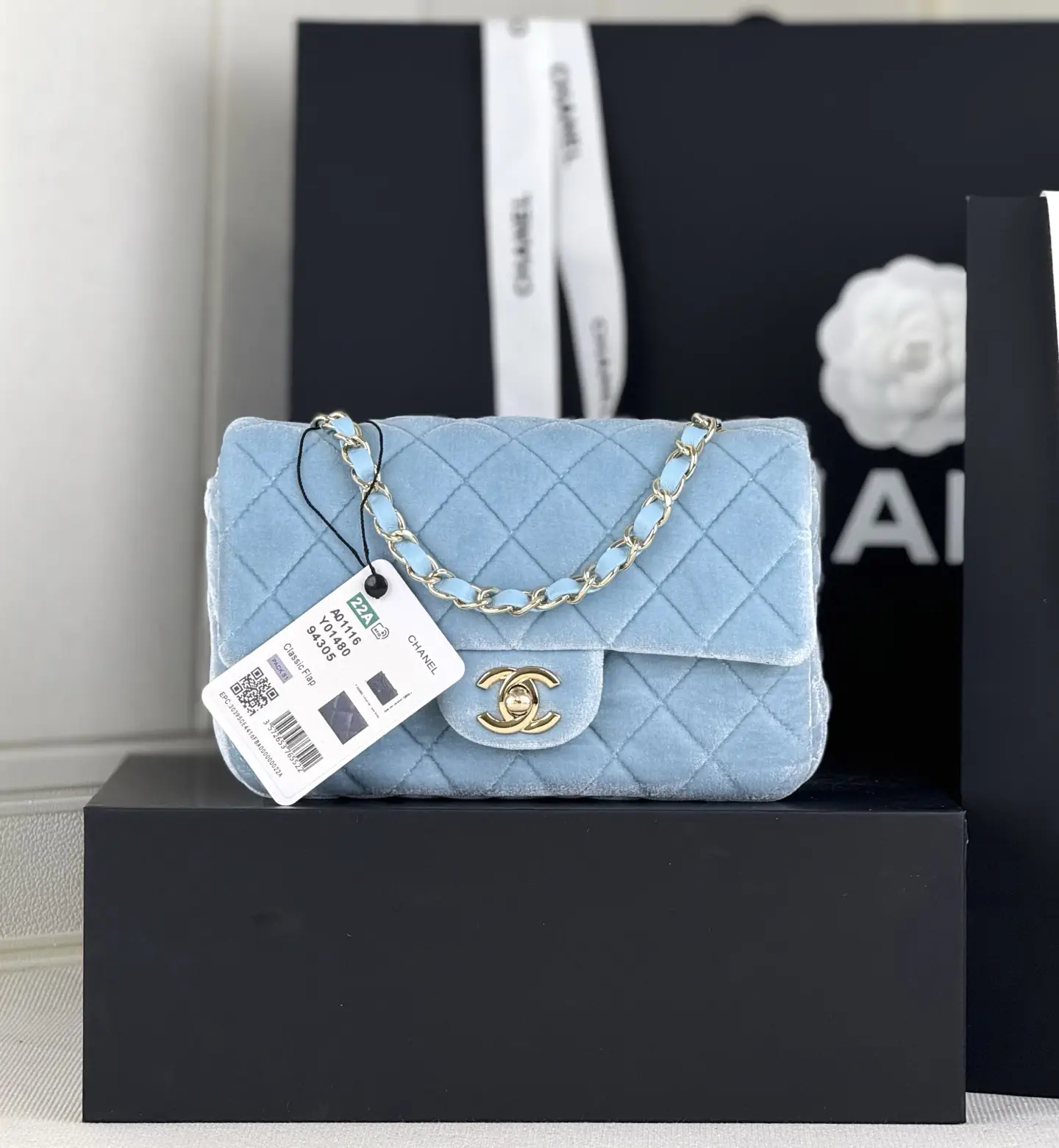 Chanel Quilted Velvet Classic Flap Shoulder Bag image 1