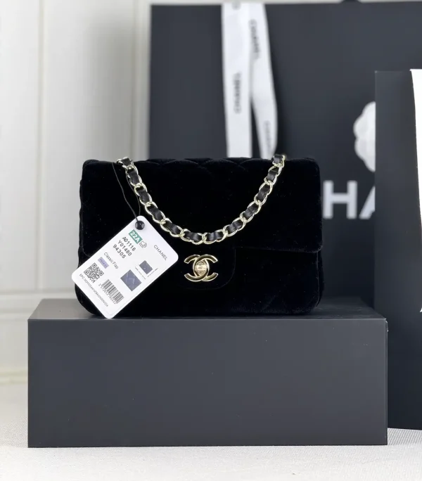 Chanel Black Quilted Velvet Classic Flap Shoulder Bag image 1