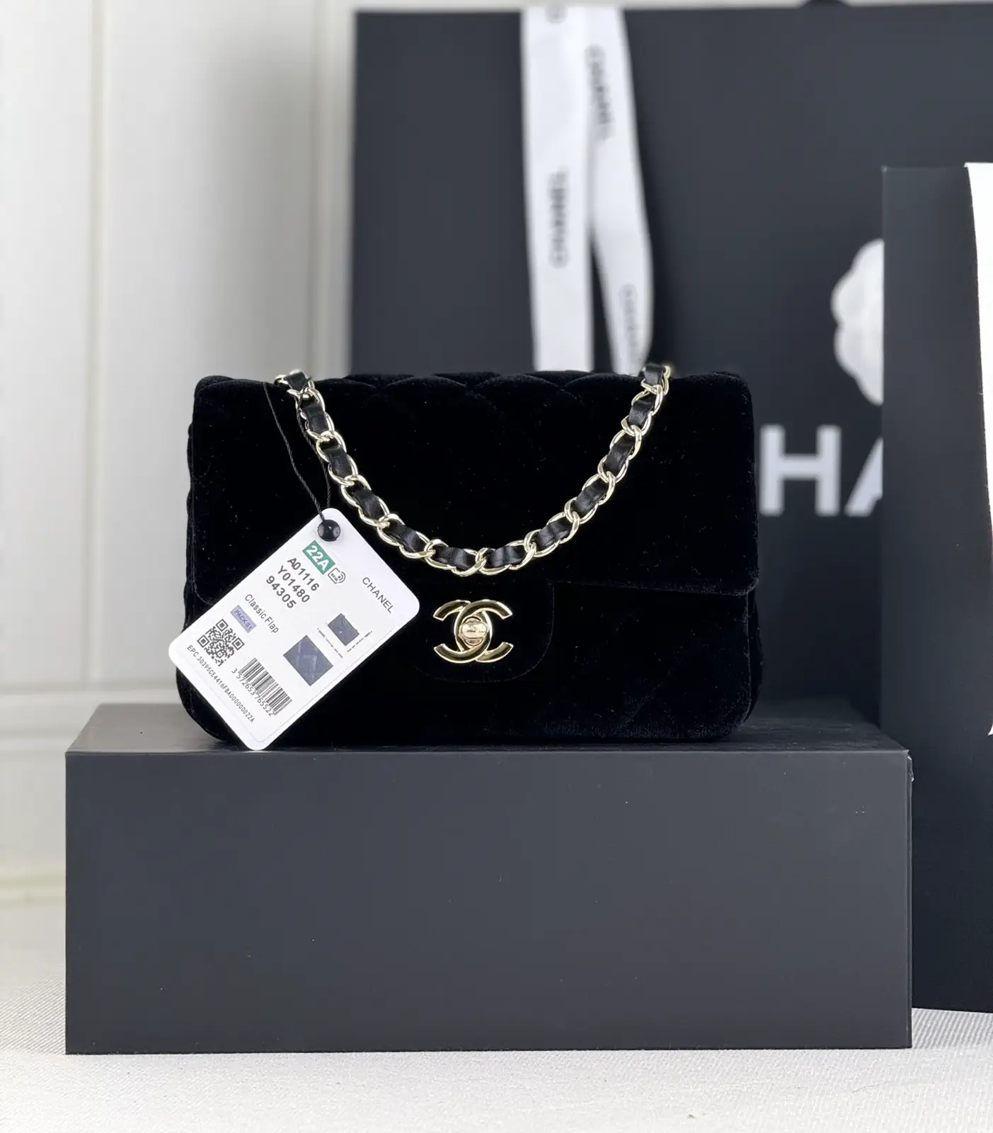 Chanel Black Quilted Velvet Classic Flap Shoulder Bag image 1