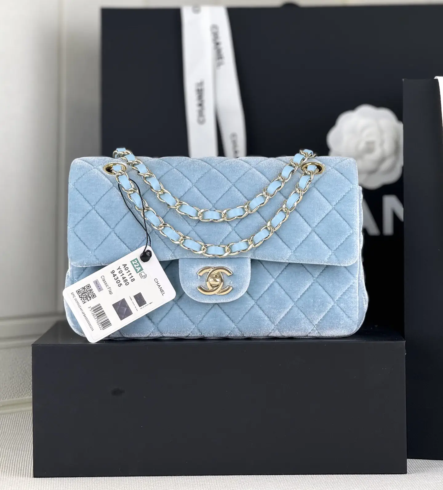 Chanel Quilted Classic Flap Shoulder Bag image 1