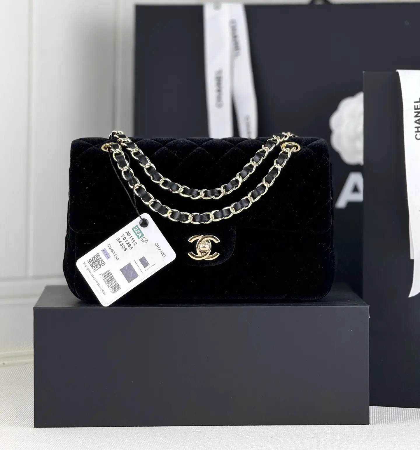 Chanel Quilted Velvet Classic Flap Shoulder Bag image 1