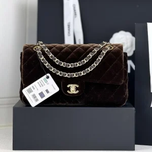 Chanel Quilted Velvet Classic Flap Shoulder Bag image 1