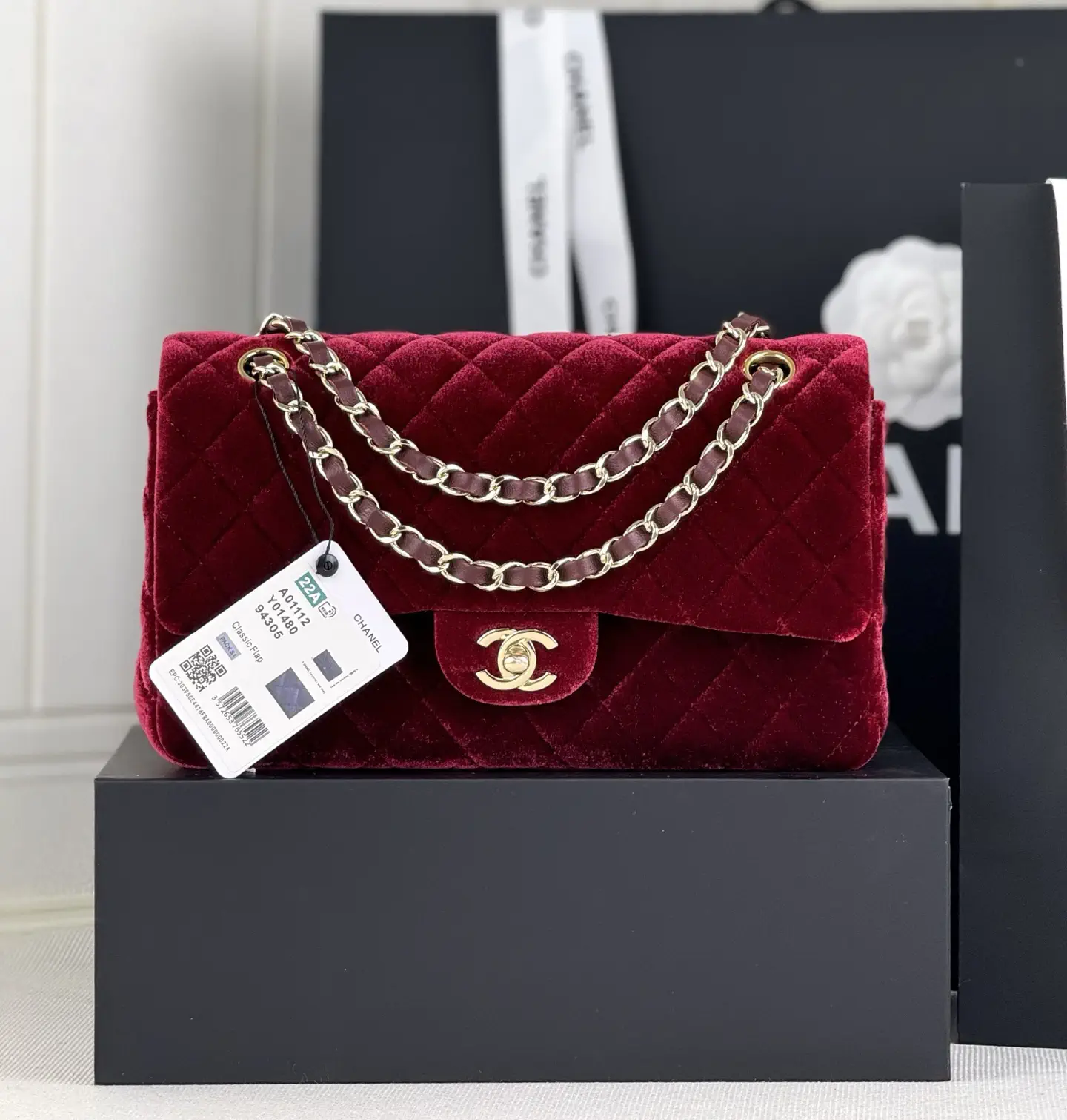 Chanel Quilted Velvet Classic Flap Shoulder Bag image 1