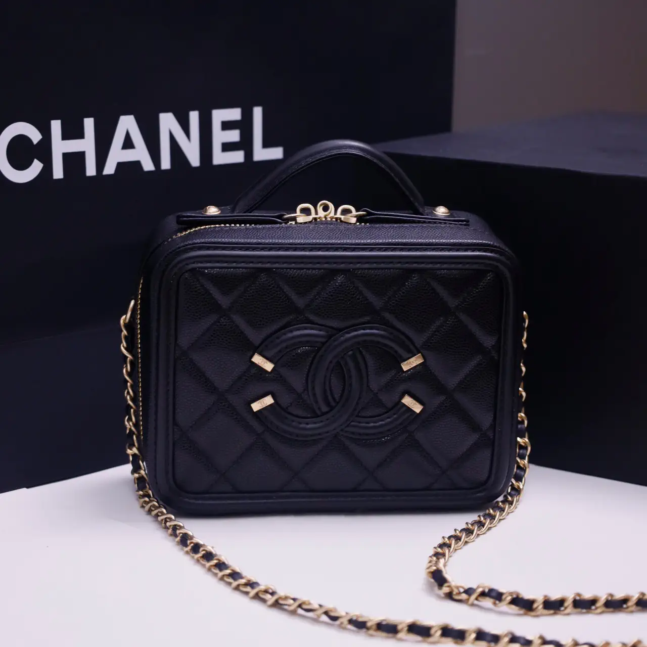 Chanel Quilted Vanity Case Bag image 1