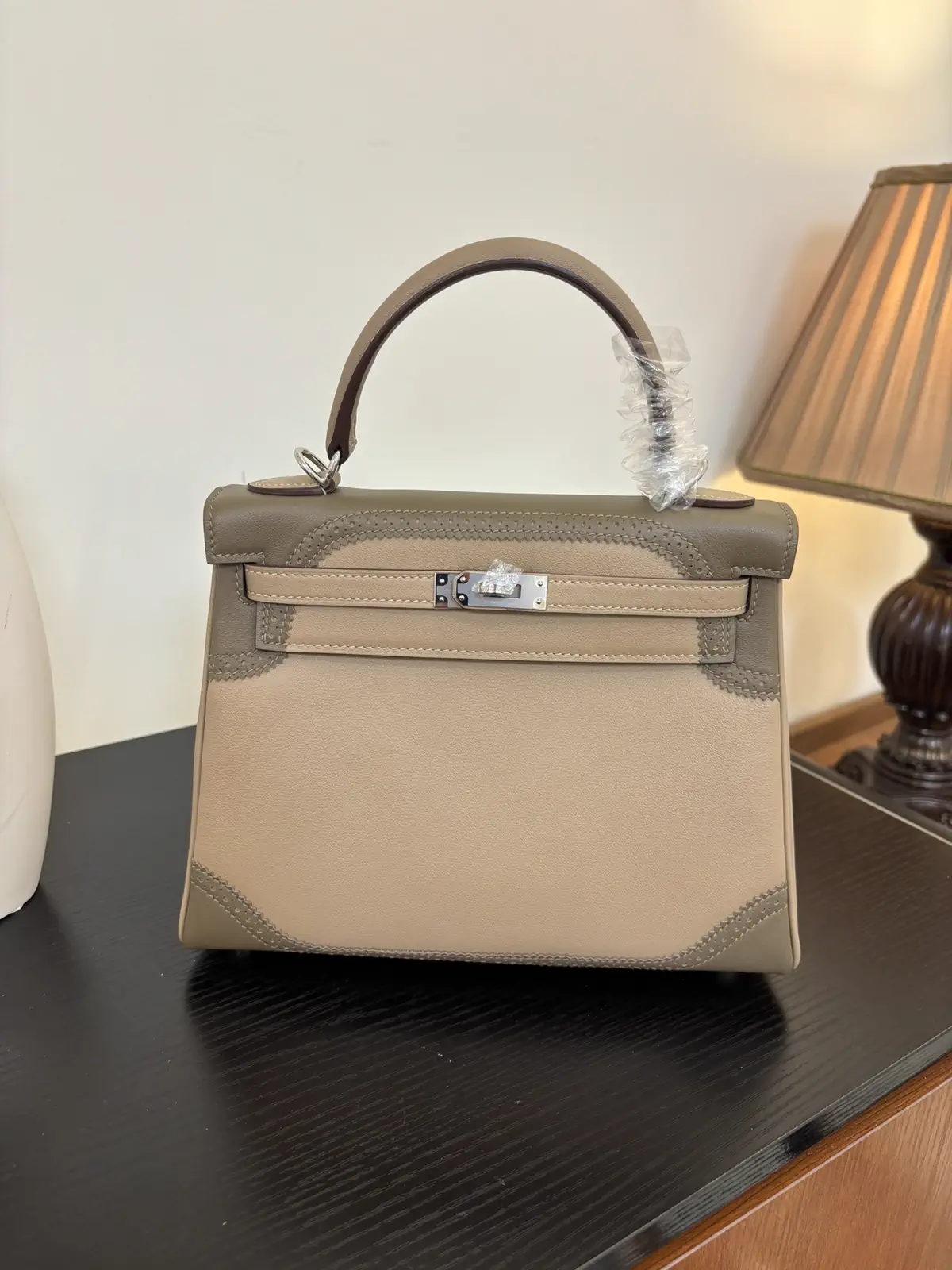 Hermès Kelly Lace Embossed Top Handle Bag image 1
