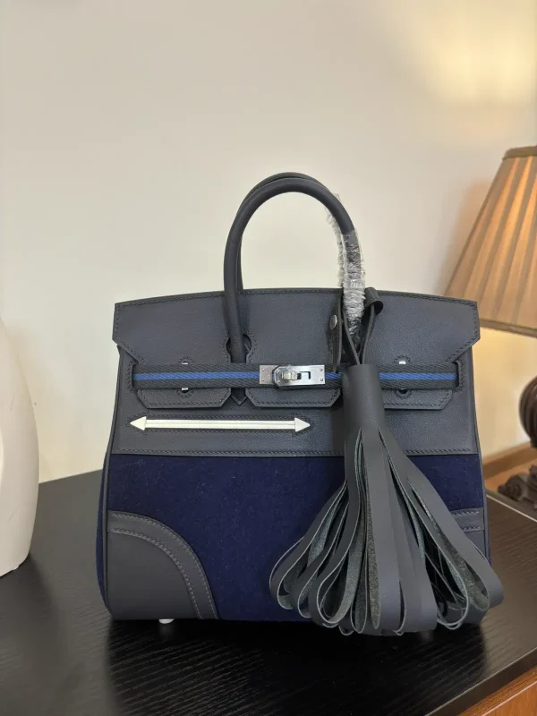 Hermès Top Handle Bag image 1